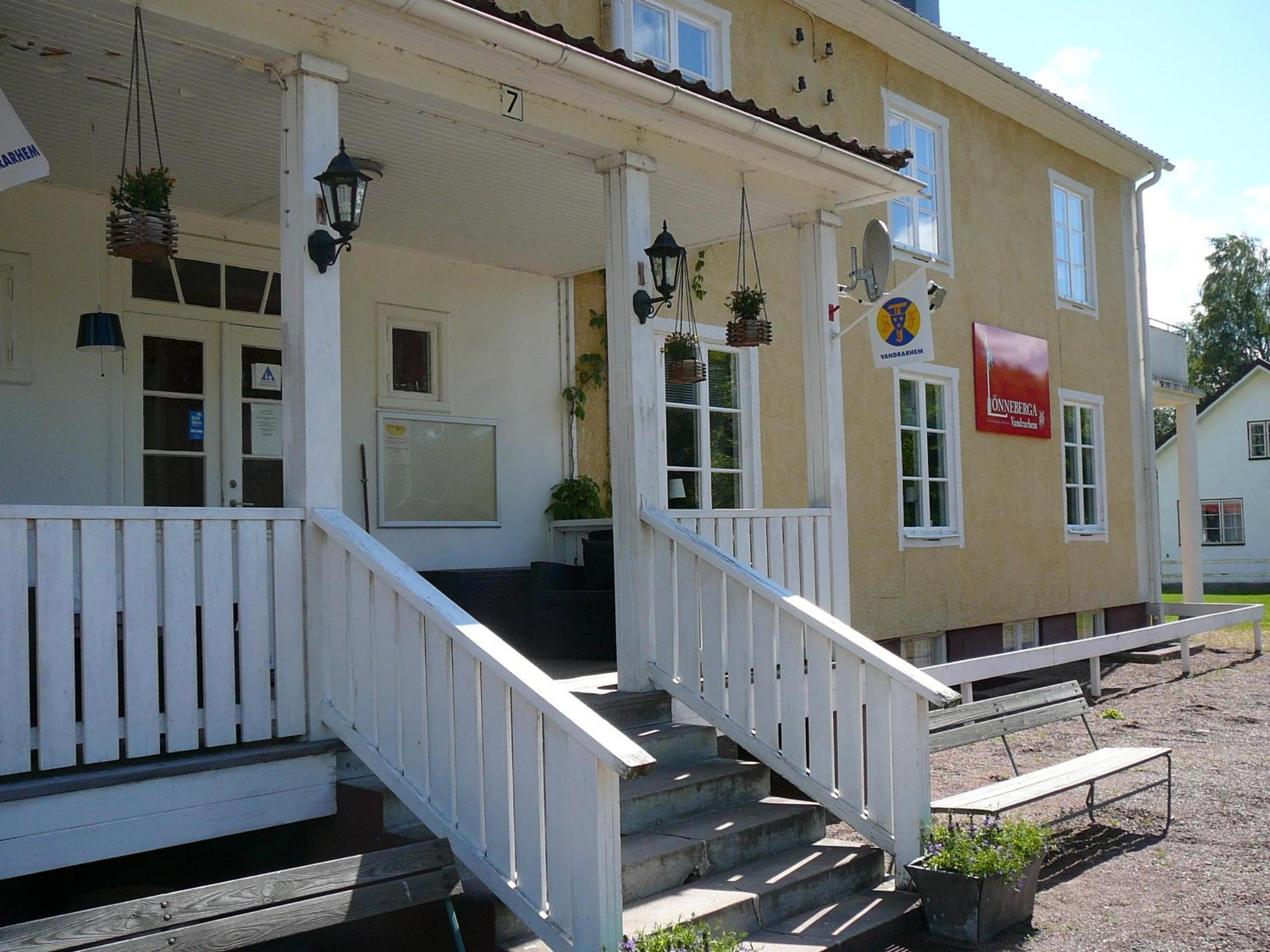 Loenneberga Vandrarhem & Hostel Ngoại thất bức ảnh