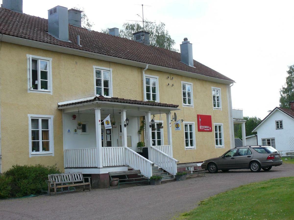 Loenneberga Vandrarhem & Hostel Ngoại thất bức ảnh